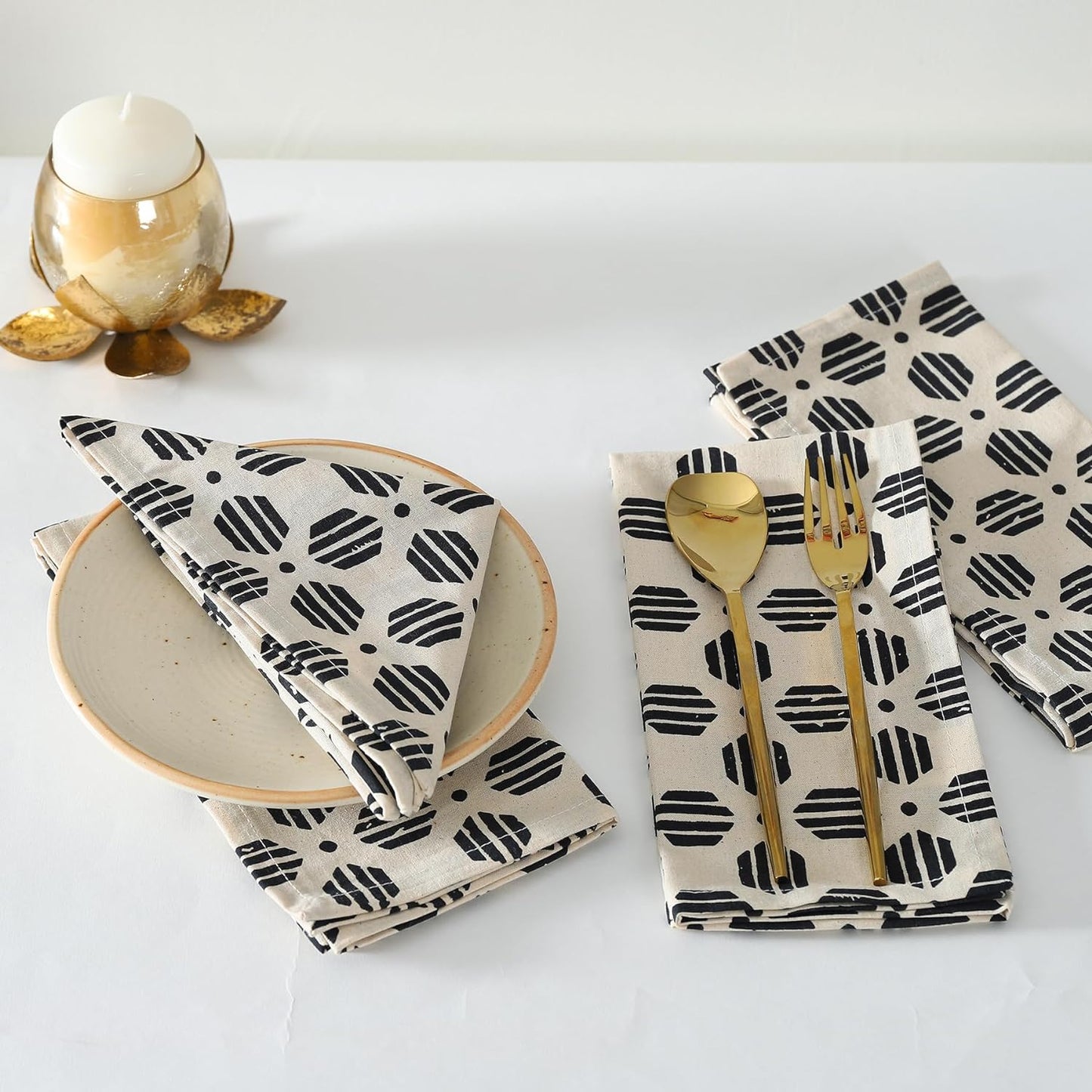 Cotton Geometric Dinner Napkins | Set of 12